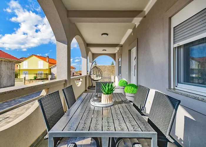 Holiday Apartment -Zadar